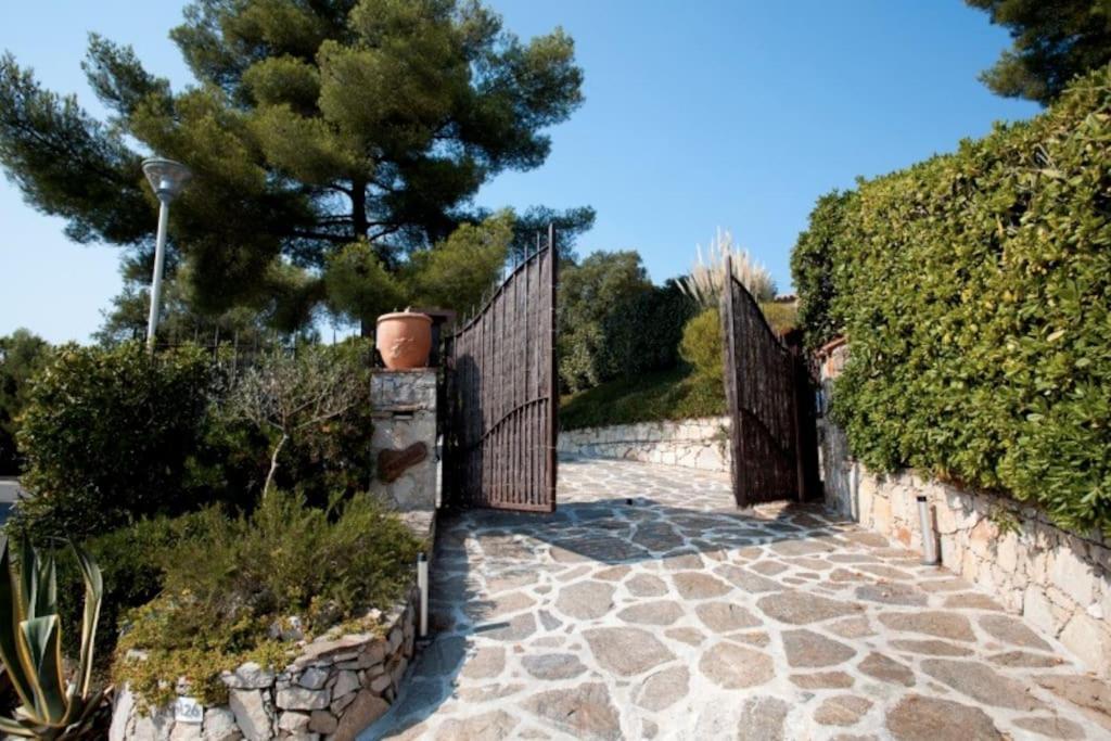 Villa La Crespina Saint Aygulf Luaran gambar