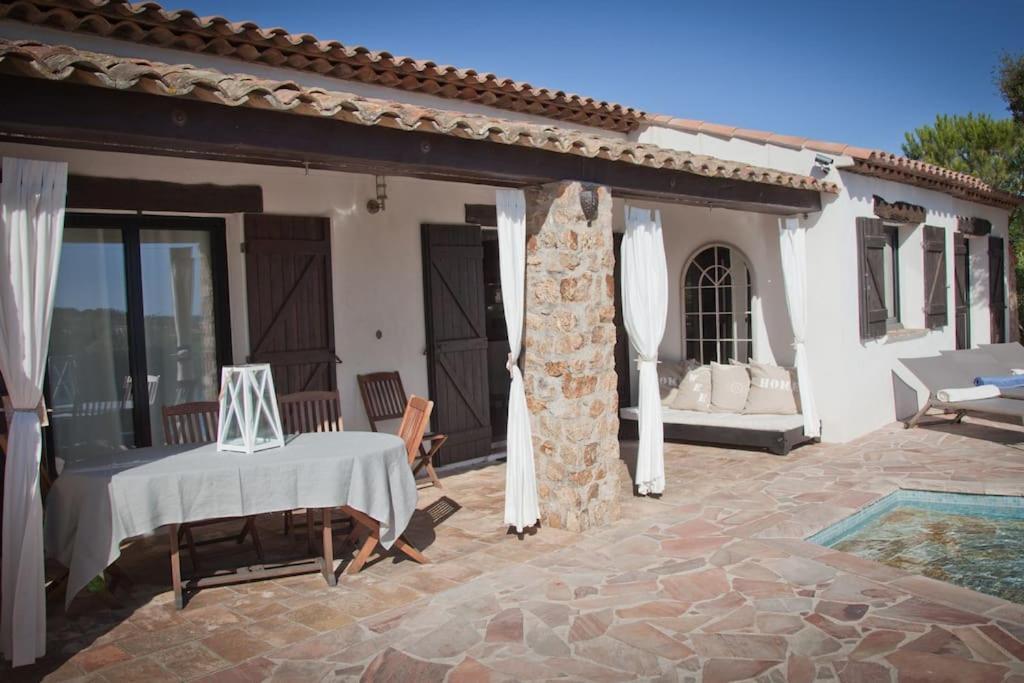 Villa La Crespina Saint Aygulf Luaran gambar