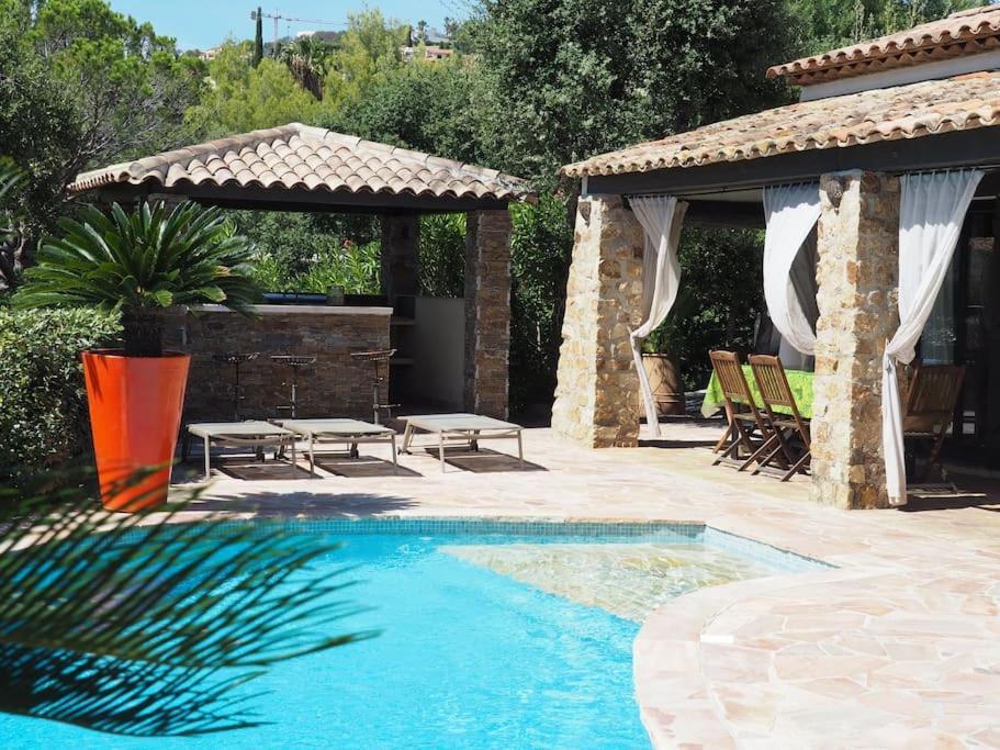 Villa La Crespina Saint Aygulf Luaran gambar